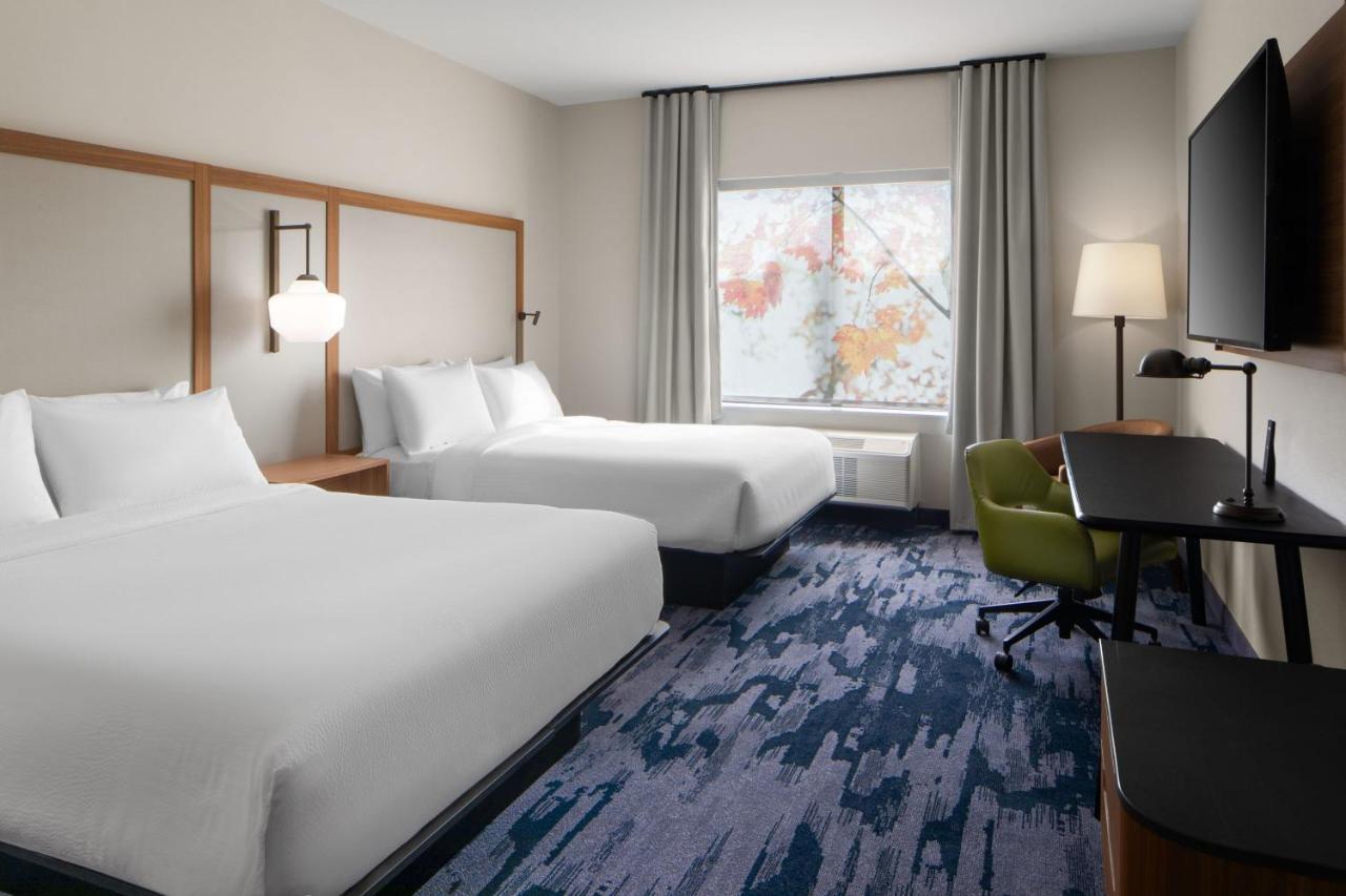 Fairfield By Marriott Inn & Suites Whitsett Greensboro East Exterior foto