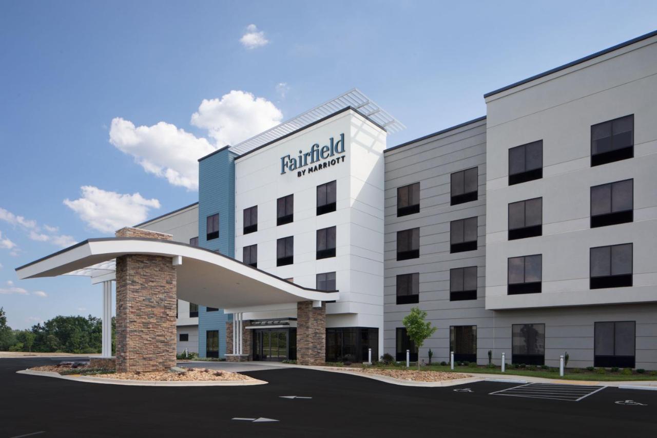 Fairfield By Marriott Inn & Suites Whitsett Greensboro East Exterior foto