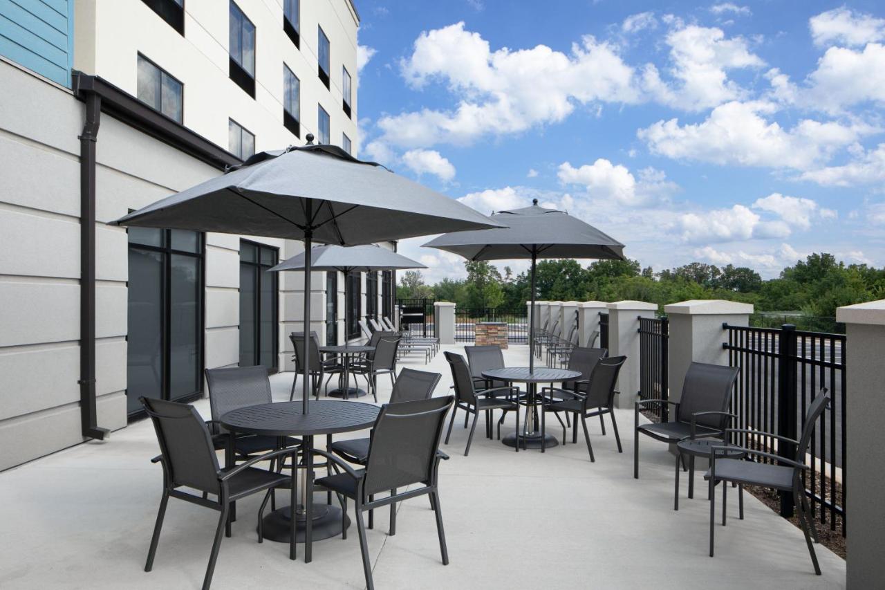 Fairfield By Marriott Inn & Suites Whitsett Greensboro East Exterior foto